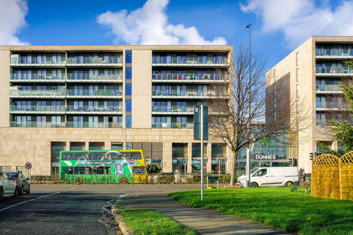 422 Charlestown Place, Saint Margarets Road, Finglas, Dublin 11