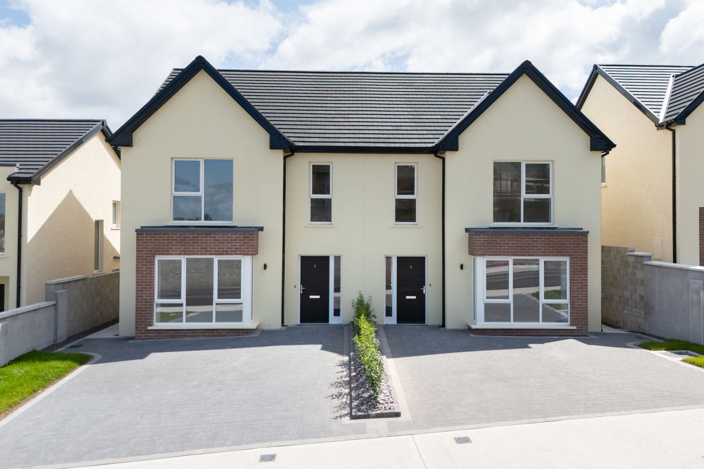 Four Bed Semi Detached, Harbour Heights, Four Bed Semi Detached, Harbour Heights, Rochestown, Co. Cork