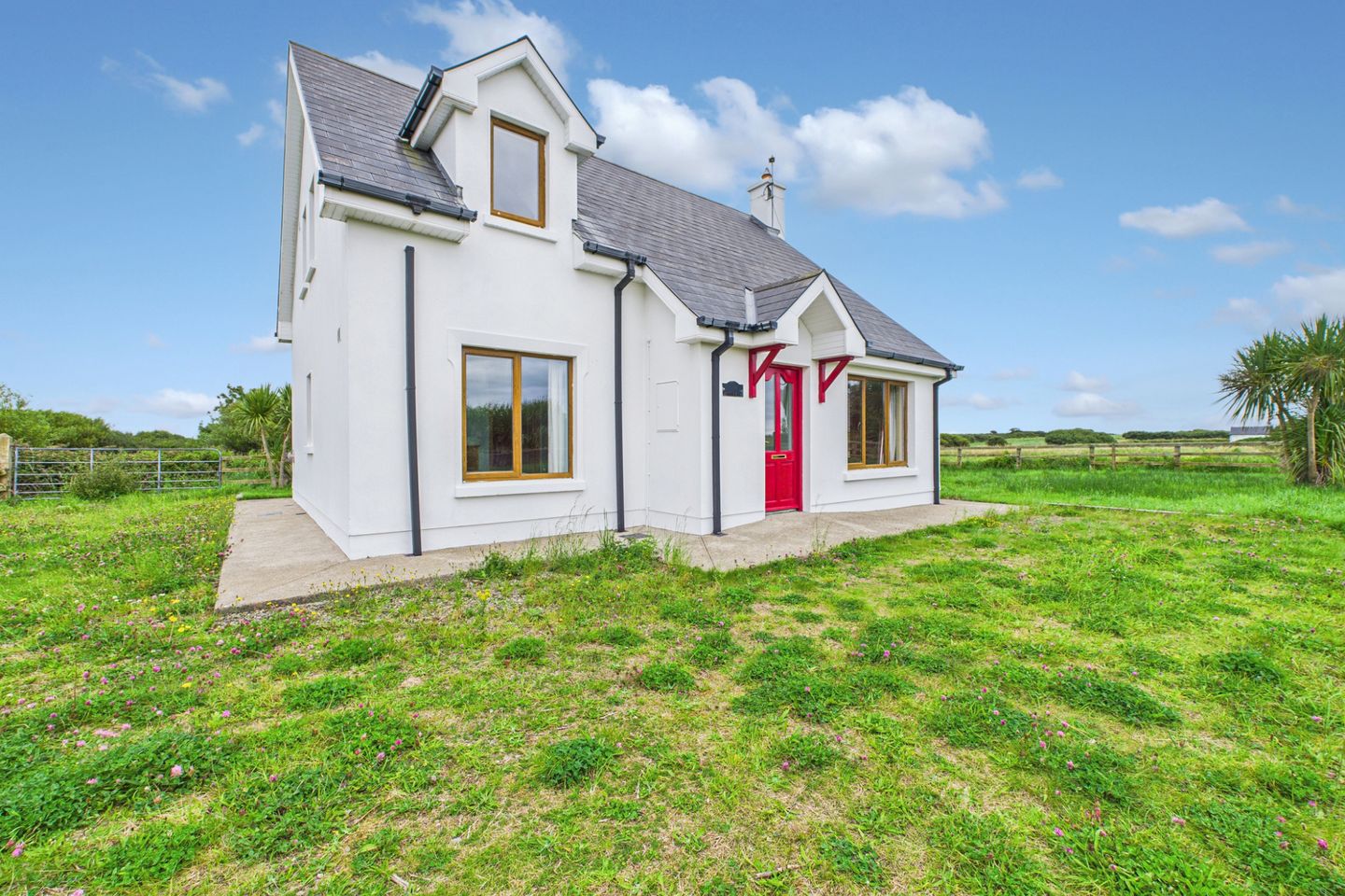 Rahona East, Carrigaholt, Co. Clare., V15KH33