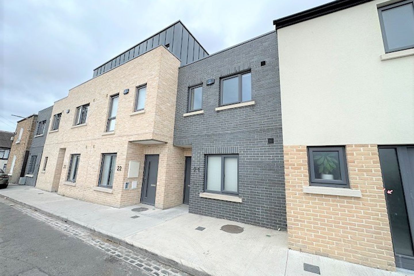  21-25 Arbour Place, Investment Opportunity of 5 Contemporary 2, 3, & 4 Bed Town, Stoneybatter, Dublin 7, D07AR26