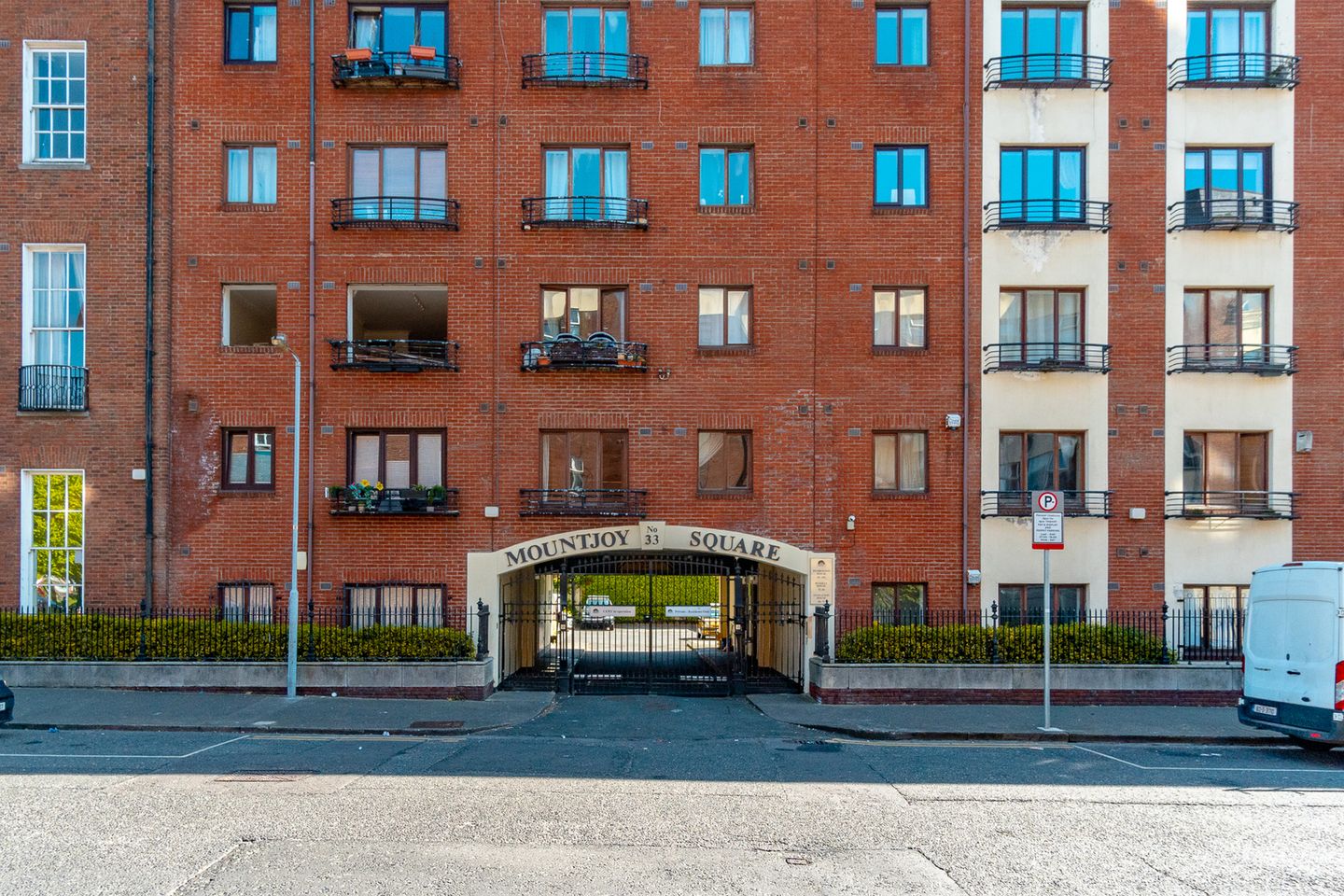 77 Russell House, 33 Mountjoy Square Apartments, Dublin 1, D01NY61 is