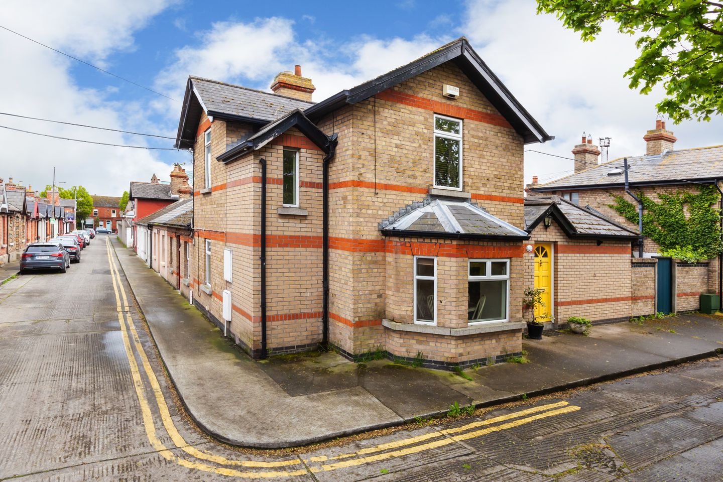 Tramway Cottage, 21 Conquer Hill Avenue, Clontarf, Dublin 3, D03E8W6 is