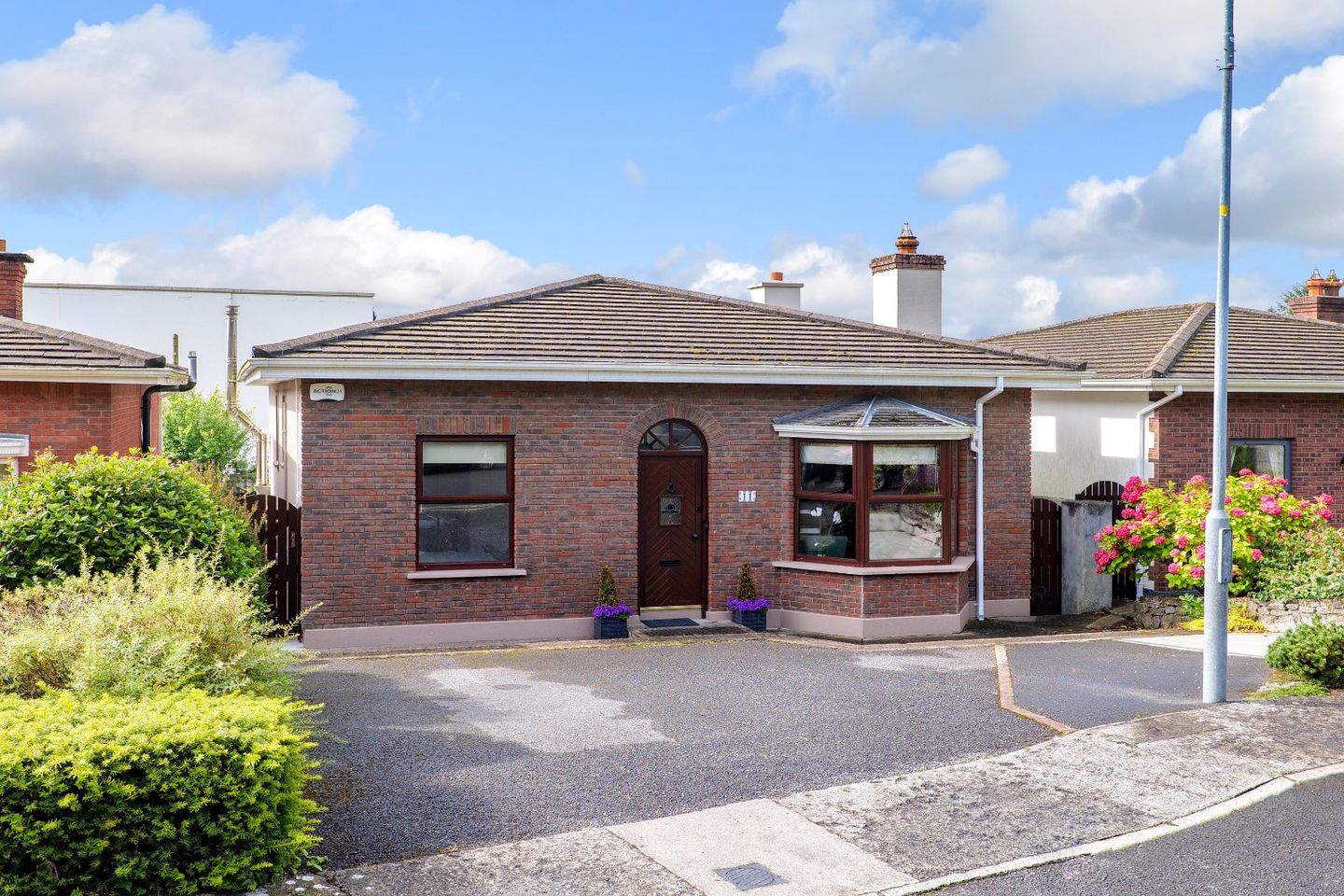 11 The Gardens, Threadneedle Road, Salthill, Galway, H91T6RT