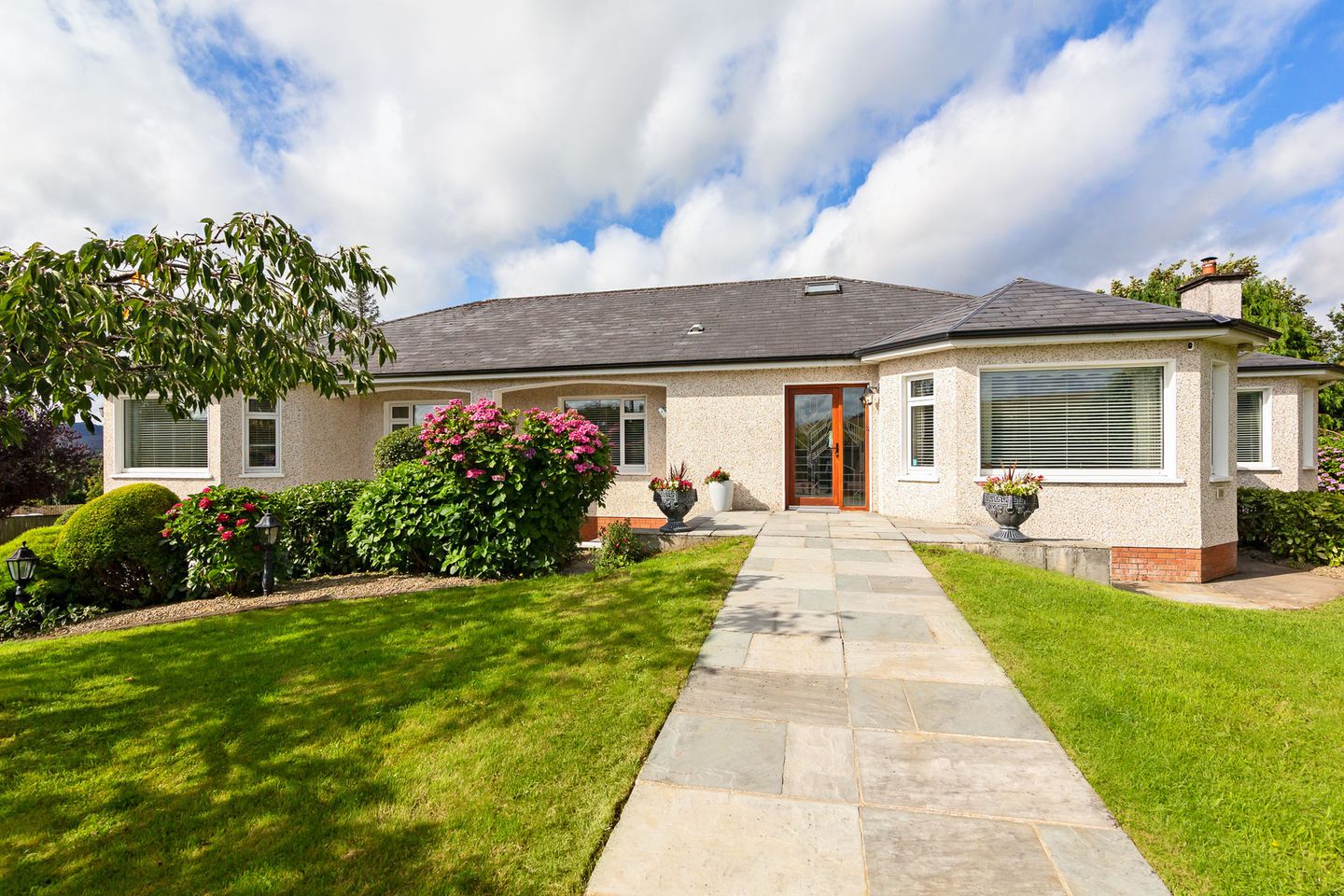 Spring Haven, Carrowkeel, Strandhill, Kilmacowen, F91K682 is for sale