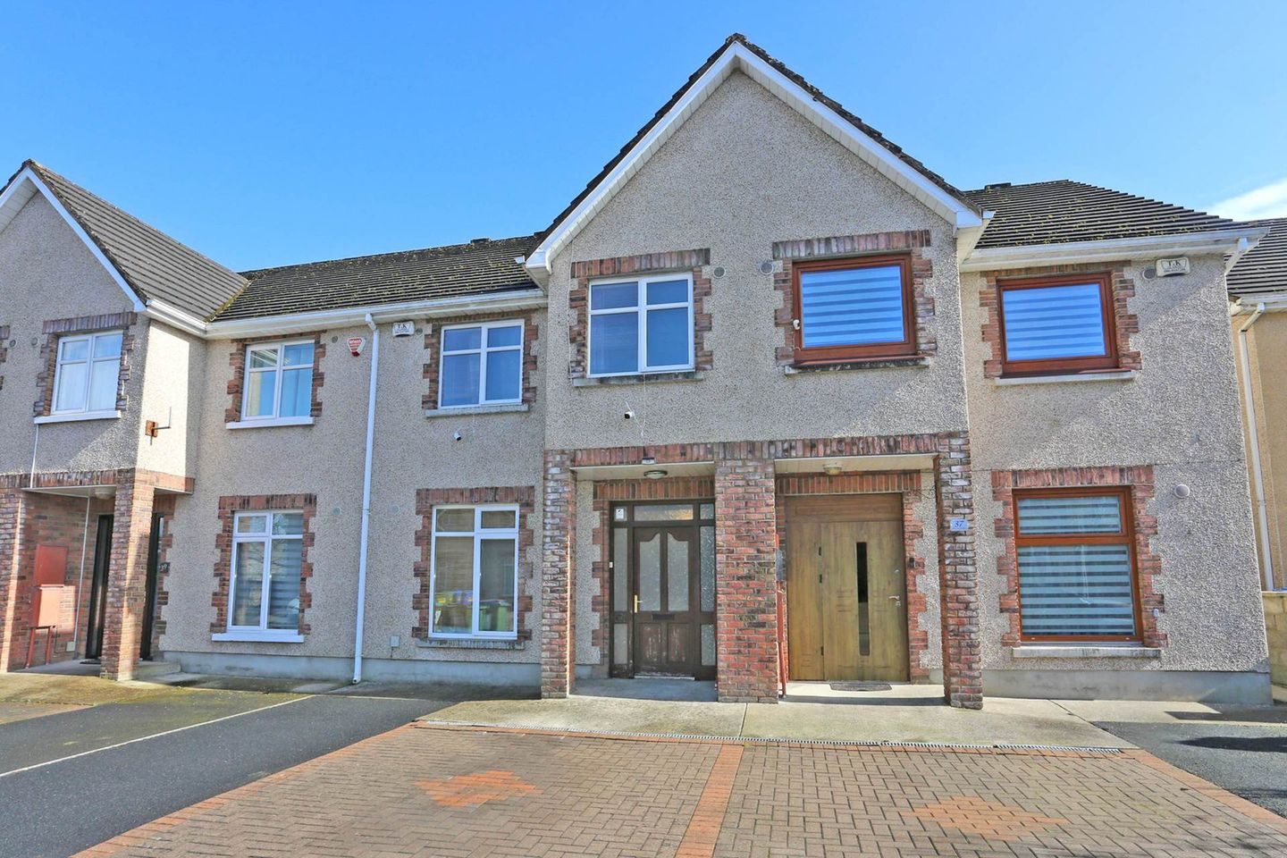 38 Cois Luachra, Dooradoyle, Co. Limerick, V94EHD1 is for sale on Daft.ie