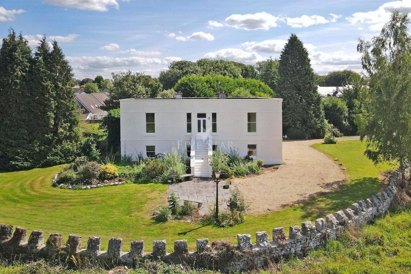 Block B, 5A Castle St, Castleconnell, Co. Limerick