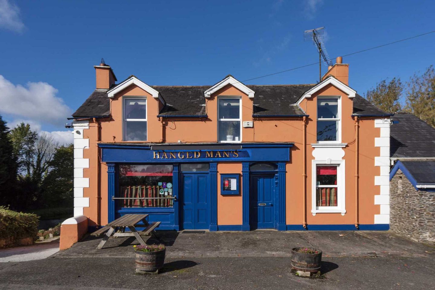 Commercial property for sale in Hanged Man`s Pub, Milltown, Newbridge