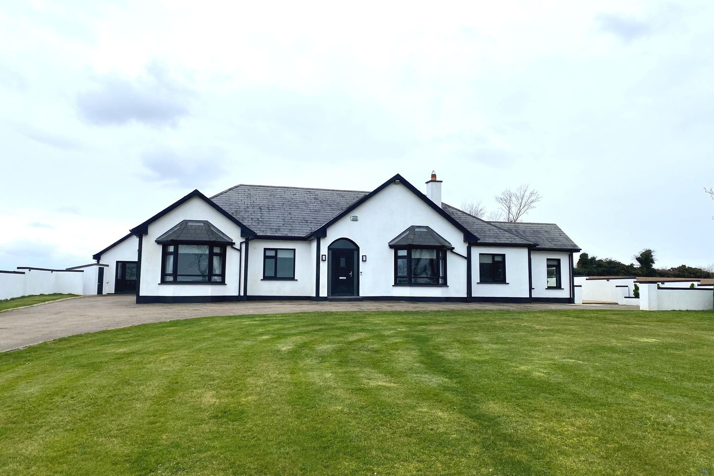 Hill View, Courtclogh Upper, The Ballagh, Co. Wexford, Y21X2C1 is for