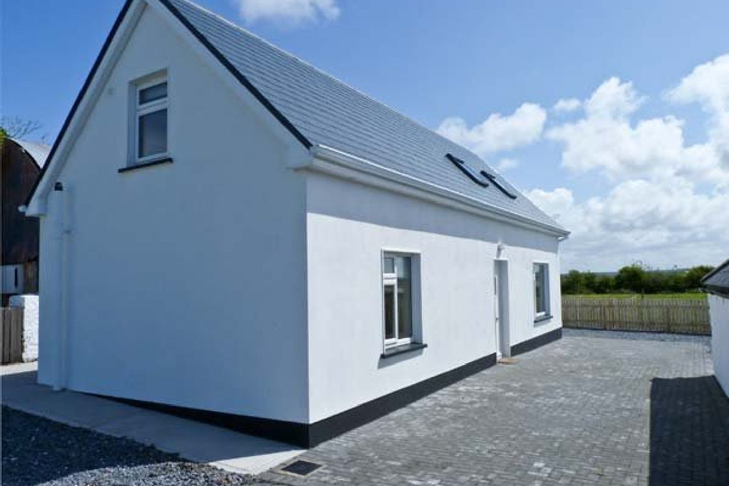 Holiday Homes in Kilkee, Co. Clare on Daft.ie