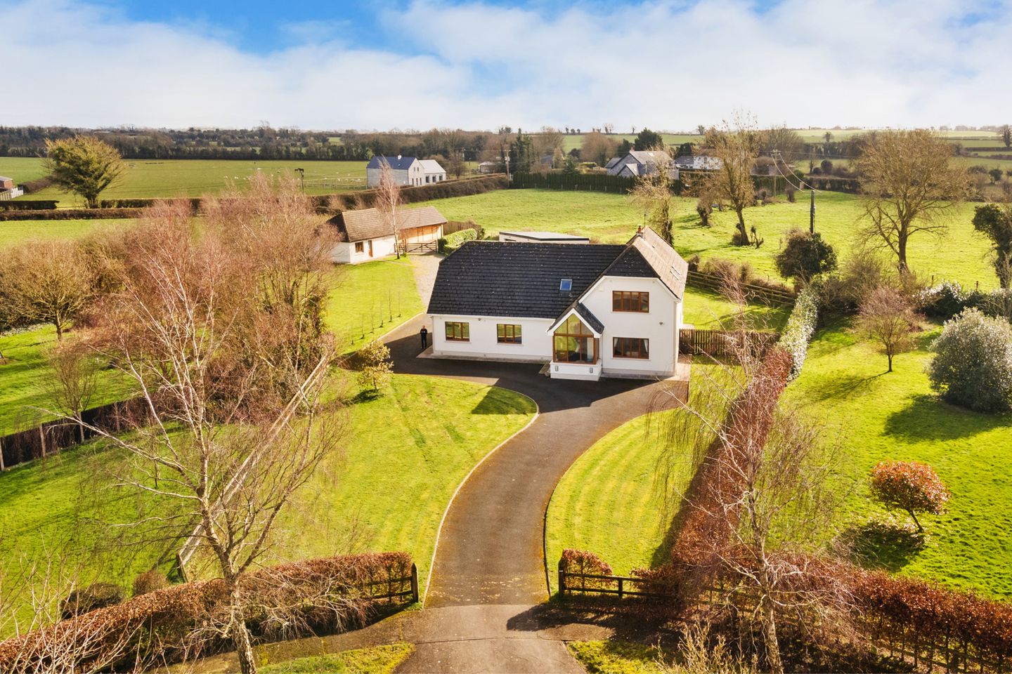 3 Mill Race Manor, Staplestown, Donadea, Co. Kildare, W91CH26 is for