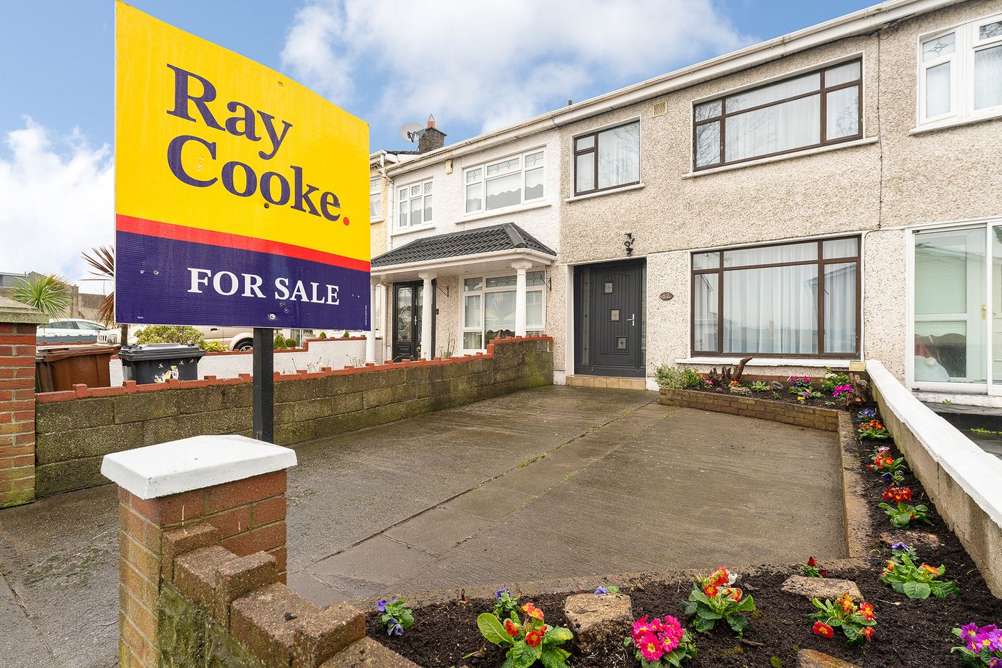 52 The Grove, Millbrook Lawns, D24 TVC0, Tallaght, Dublin 24 is for