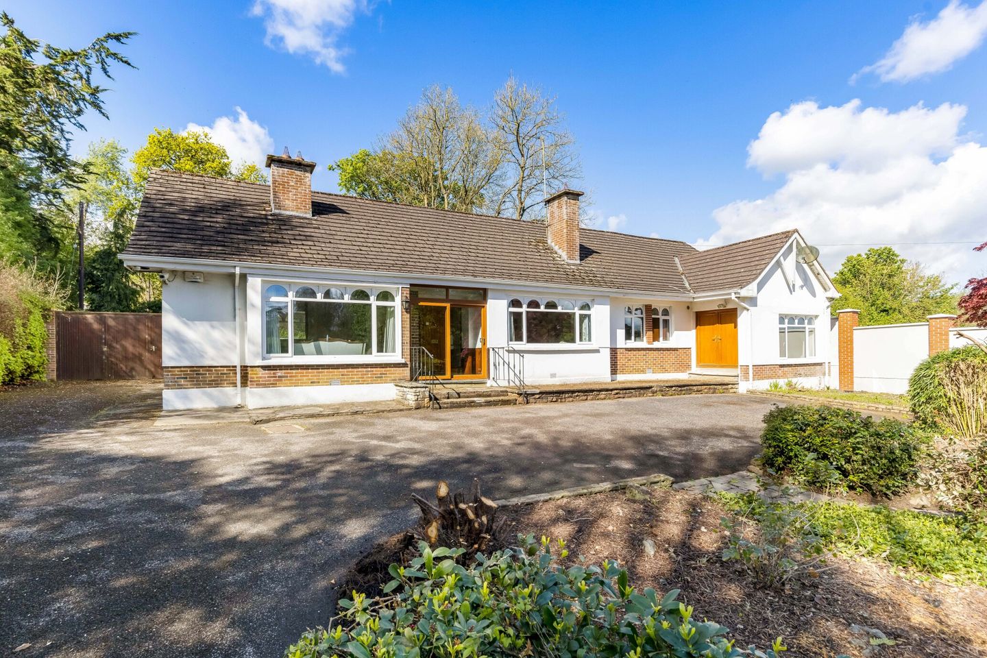 Villa Nova, Limekiln Hill, Dublin Road, Navan, C15C6Y7 is for sale on