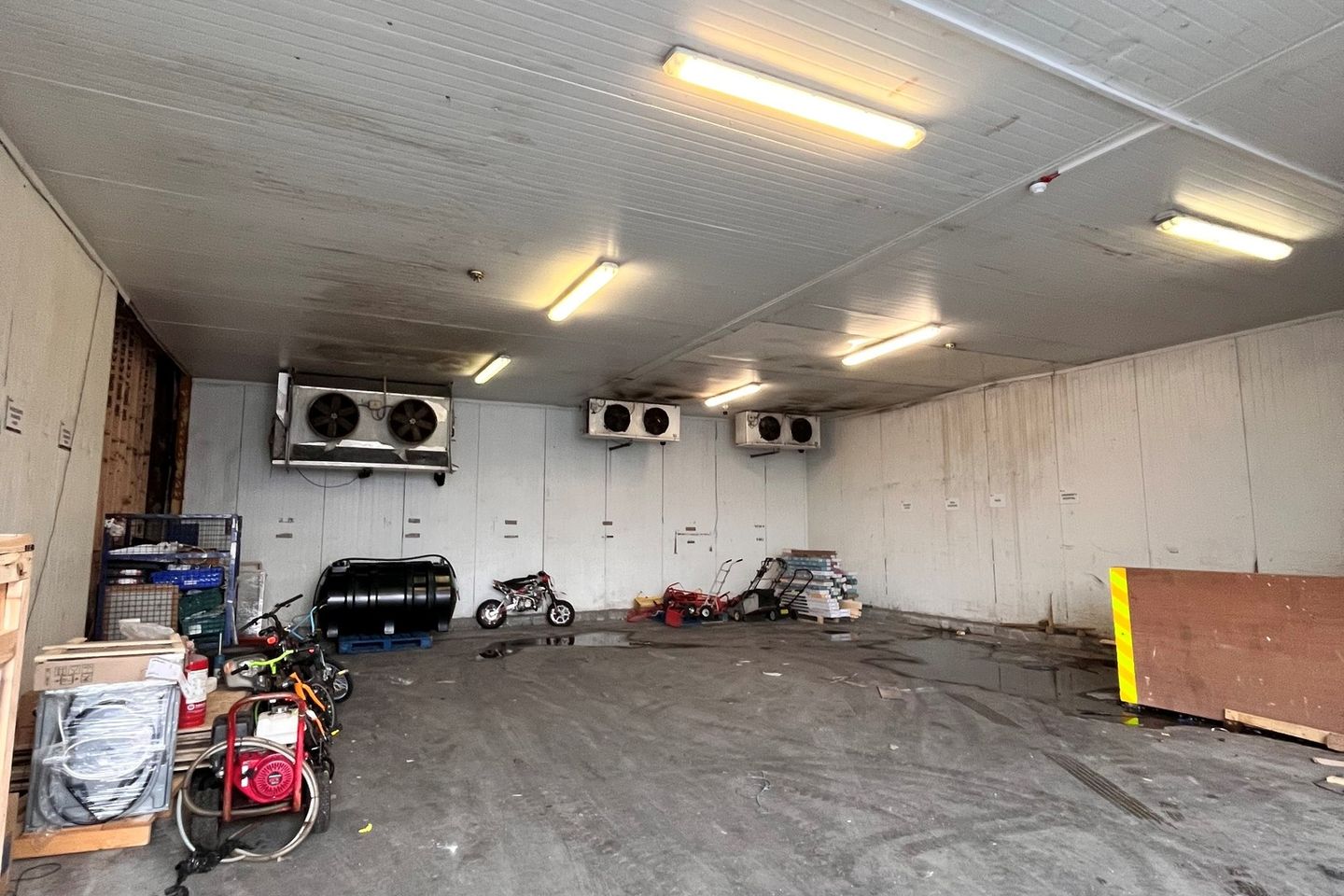 Commercial property for rent in Lydican, Claregalway, Co. Galway