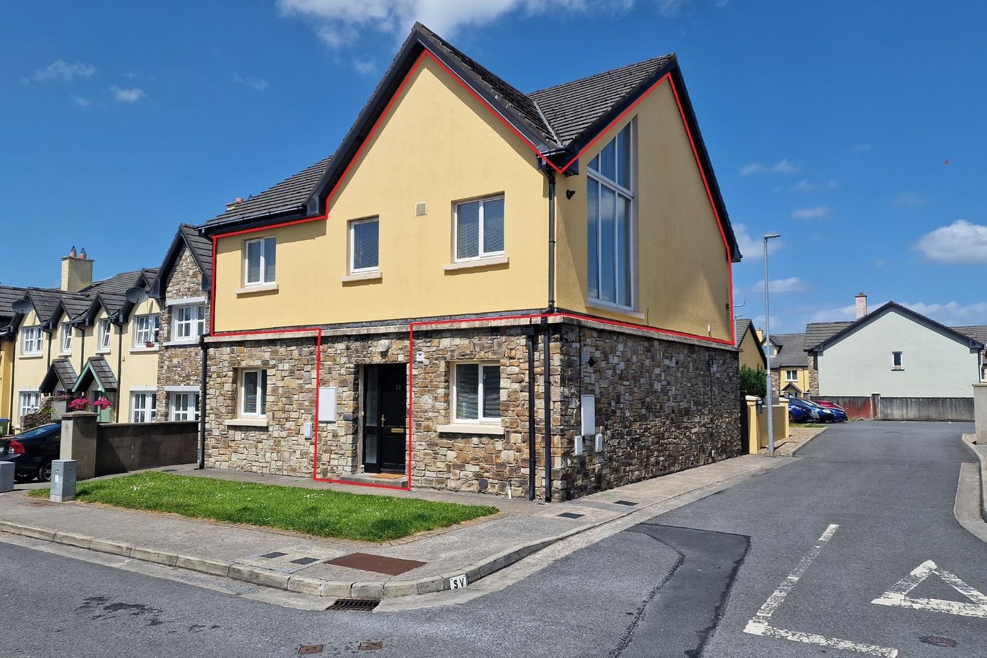 33 Inis Clair, Kildysart Road, Ennis, Co. Clare, V95H797 is for sale on