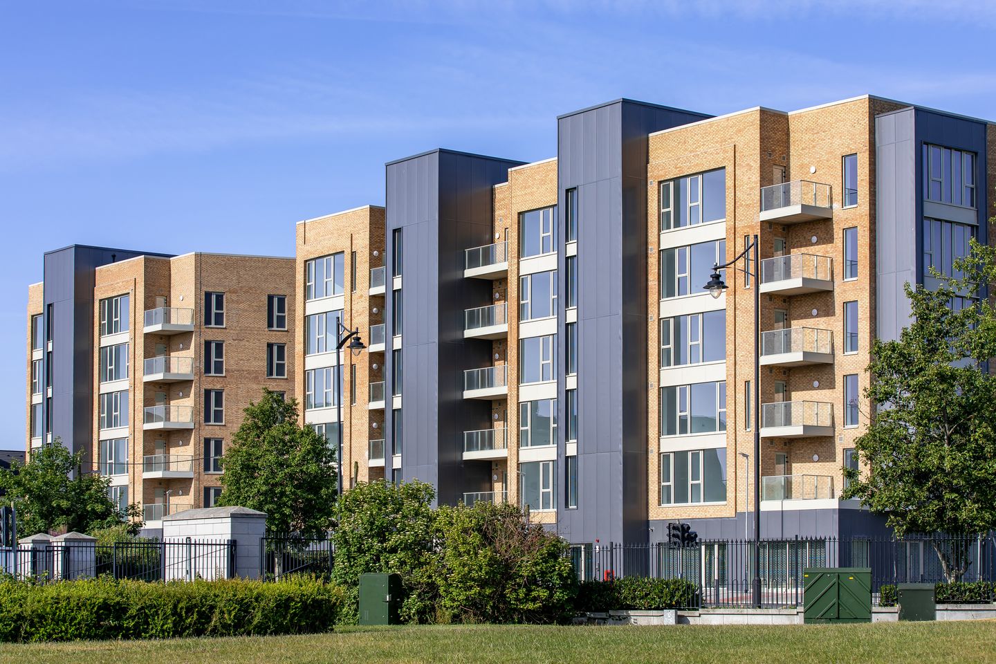 Commercial property for rent in Blackwood Court, Northwood Avenue