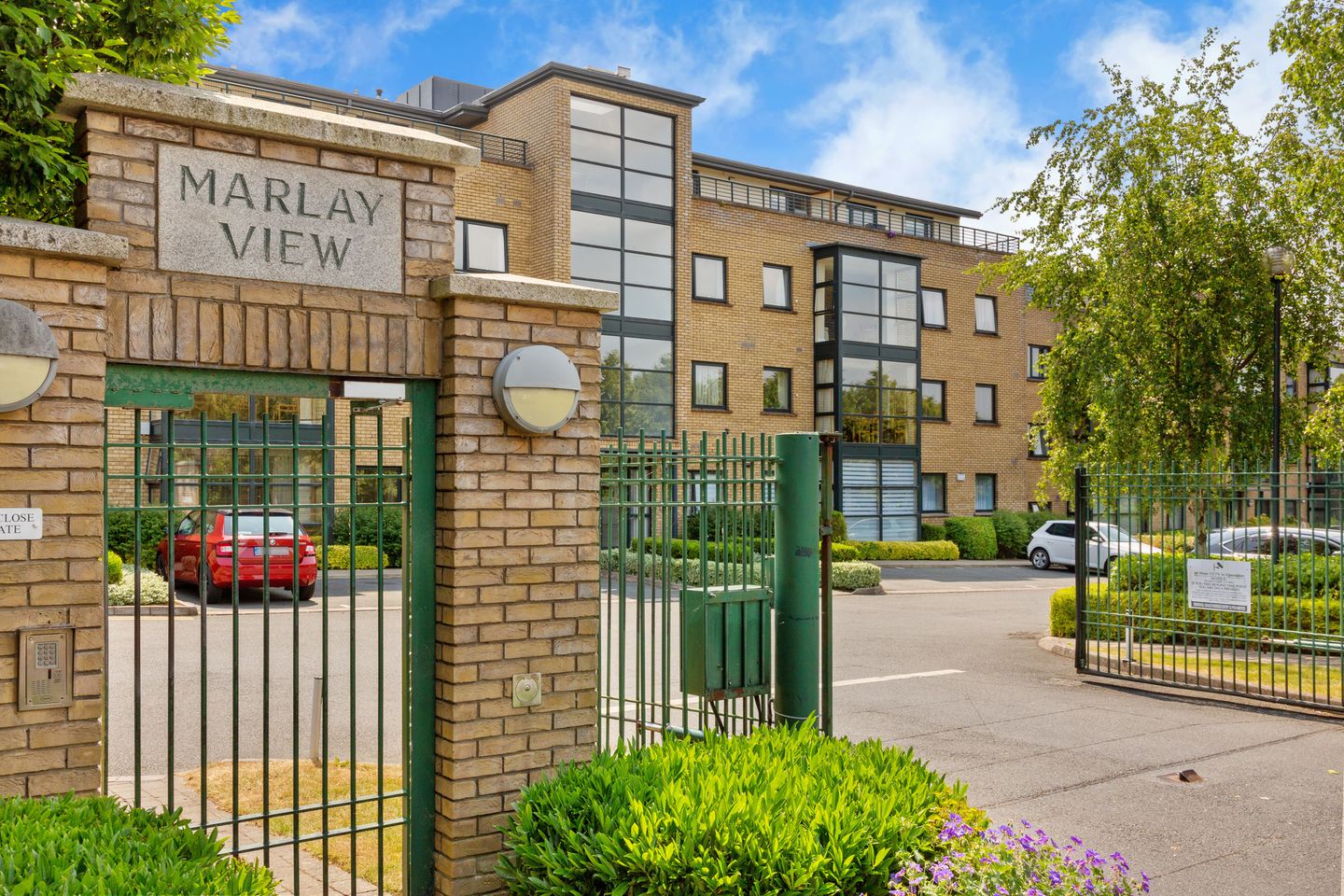Apartment 48, Marlay View, Ballinteer Avenue, Ballinteer, Dublin 16 is