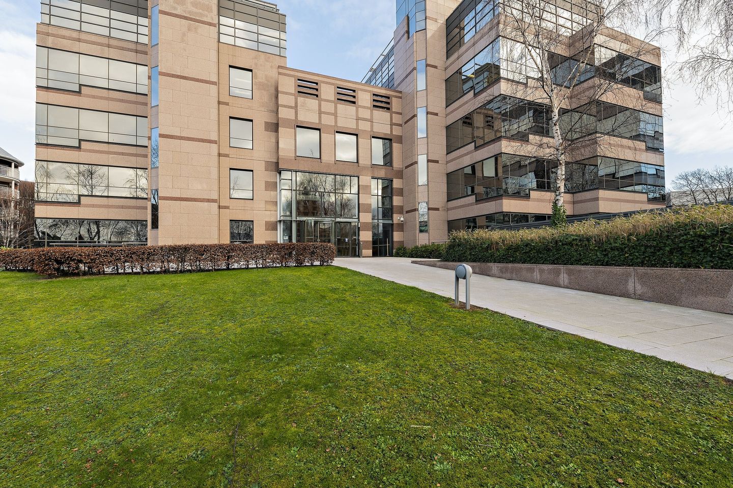 Commercial property for rent in 4th Floor, 3 Ballsbridge Park, Dublin 4