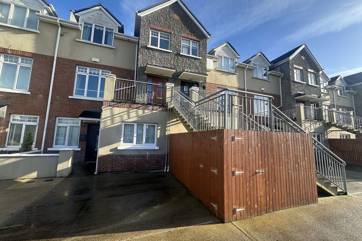 118 Carraig Midhe, Corbally, Corbally, Co. Limerick, V94AF54 is for sale on Daft.ie