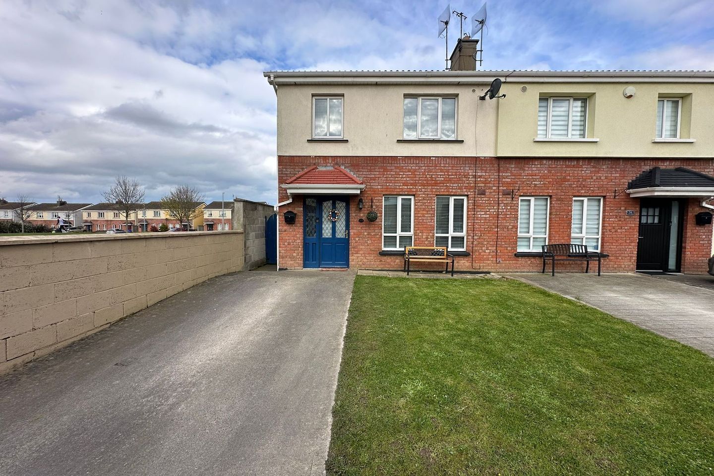 53 The Rise, Inse Bay, Laytown, Co. Meath, A92E6N6 is for sale on Daft.ie