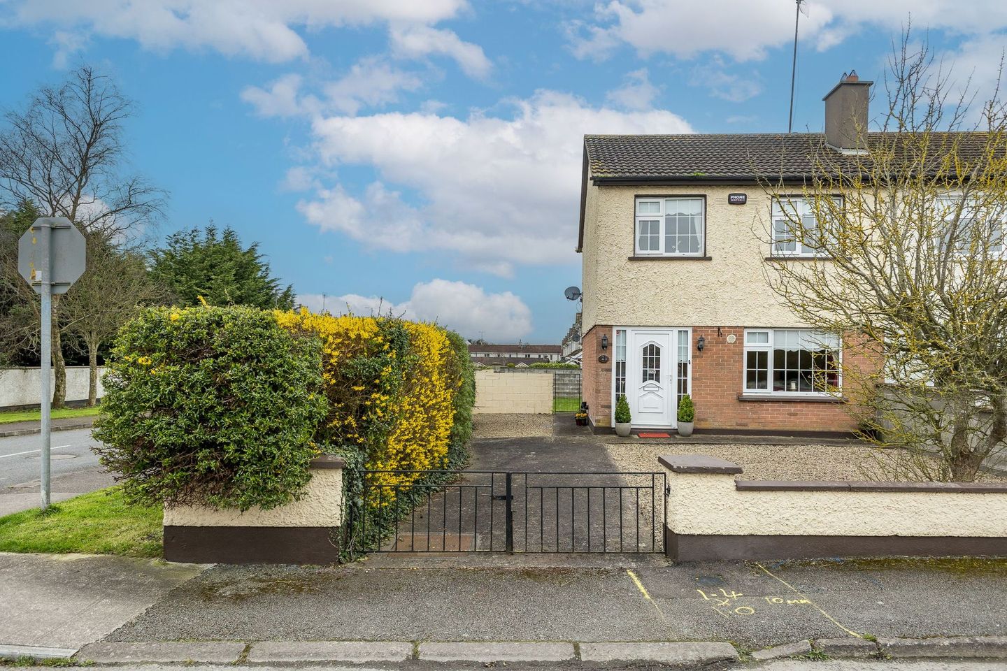 29 Saint Oliver's Park, Ratoath, Co. Meath, A85NH02 is for sale on Daft.ie