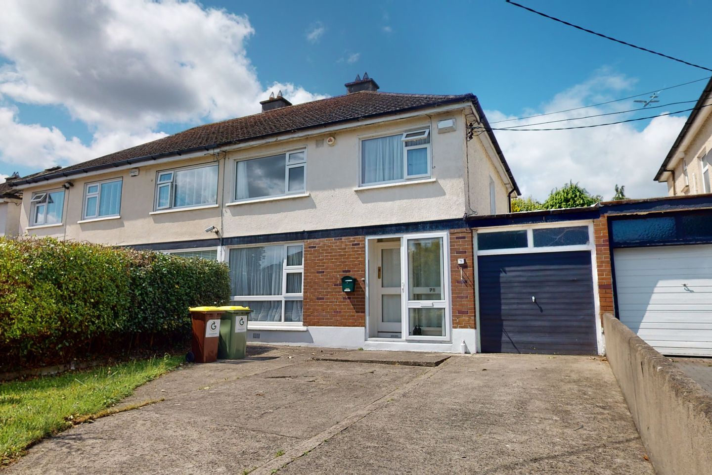 71 Kew Park, Lucan, Co. Dublin is for sale on Daft.ie