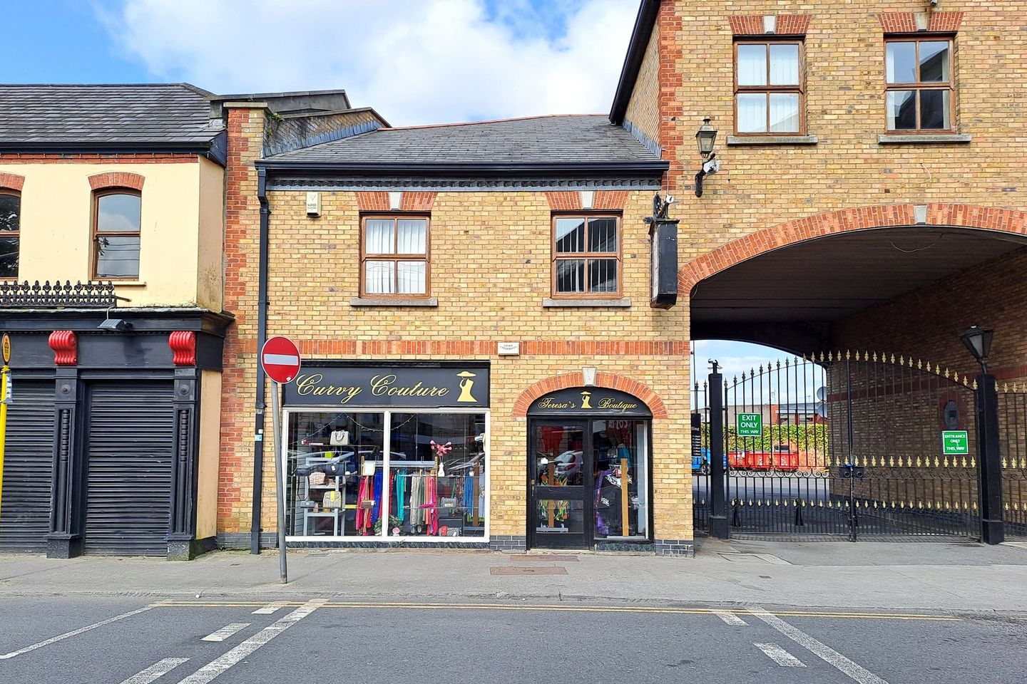 Commercial property for rent in Unit 5 Gofton Court Jamestown Road