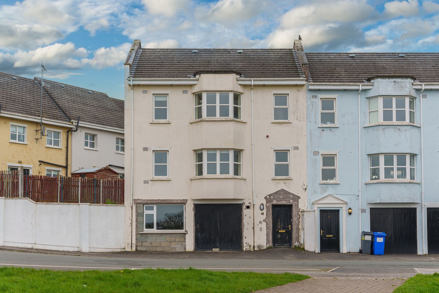 1 The Willows, Lough na Glack, Carrickmacross, Co. Monaghan, A81V209 is