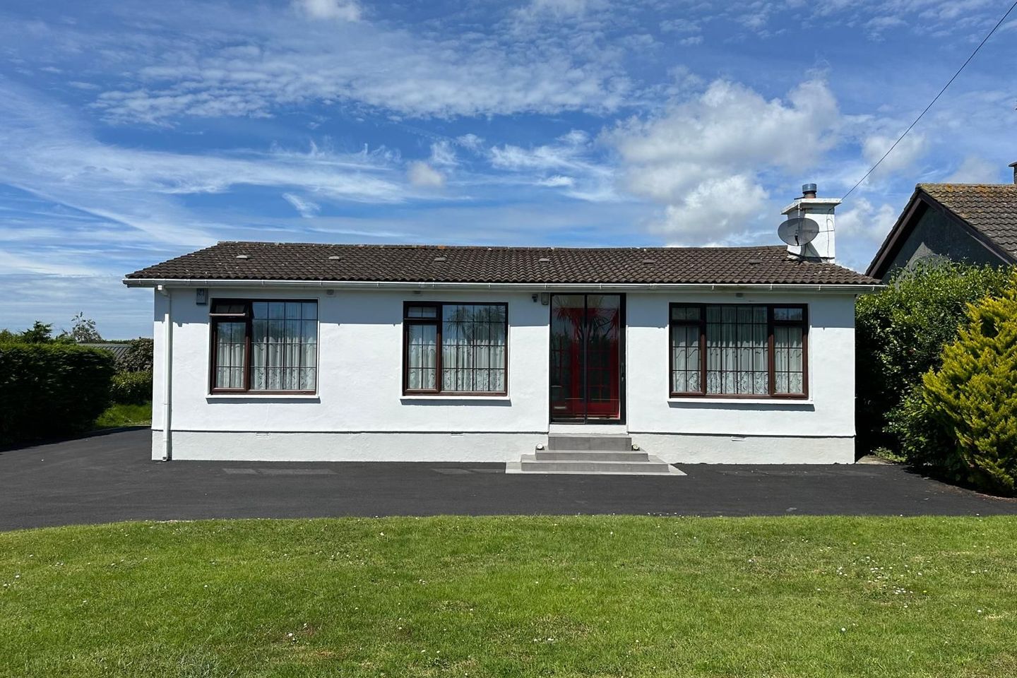 Hollybank, Station Road, Ballygerry, Rosslare Harbour, Co. Wexford