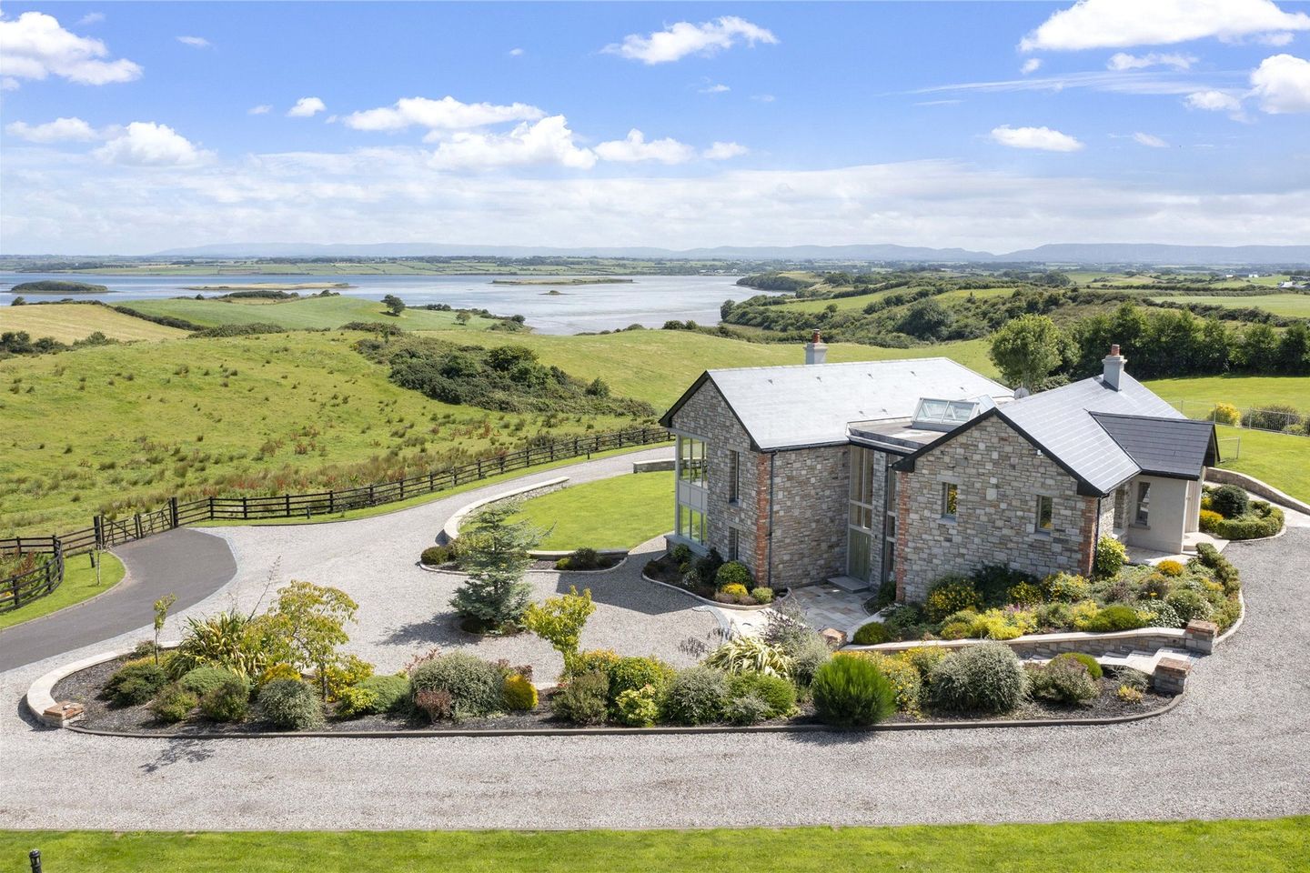 Rusheens, On C. 3.14 Ha (7.75 Acres), Killala, Co. Mayo, F26HH00 is for