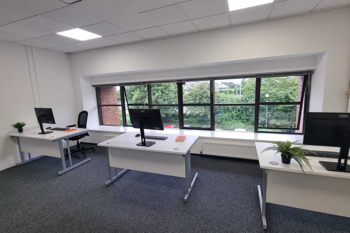4-5 Burton Hall Road, Sandyford, Dublin 18