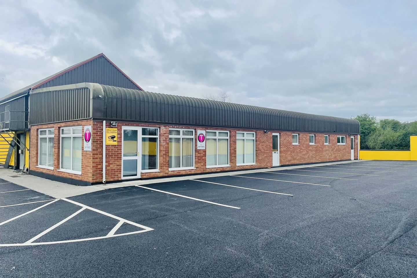 Commercial property for rent in Farran, Ardagh, Newcastle West, Co