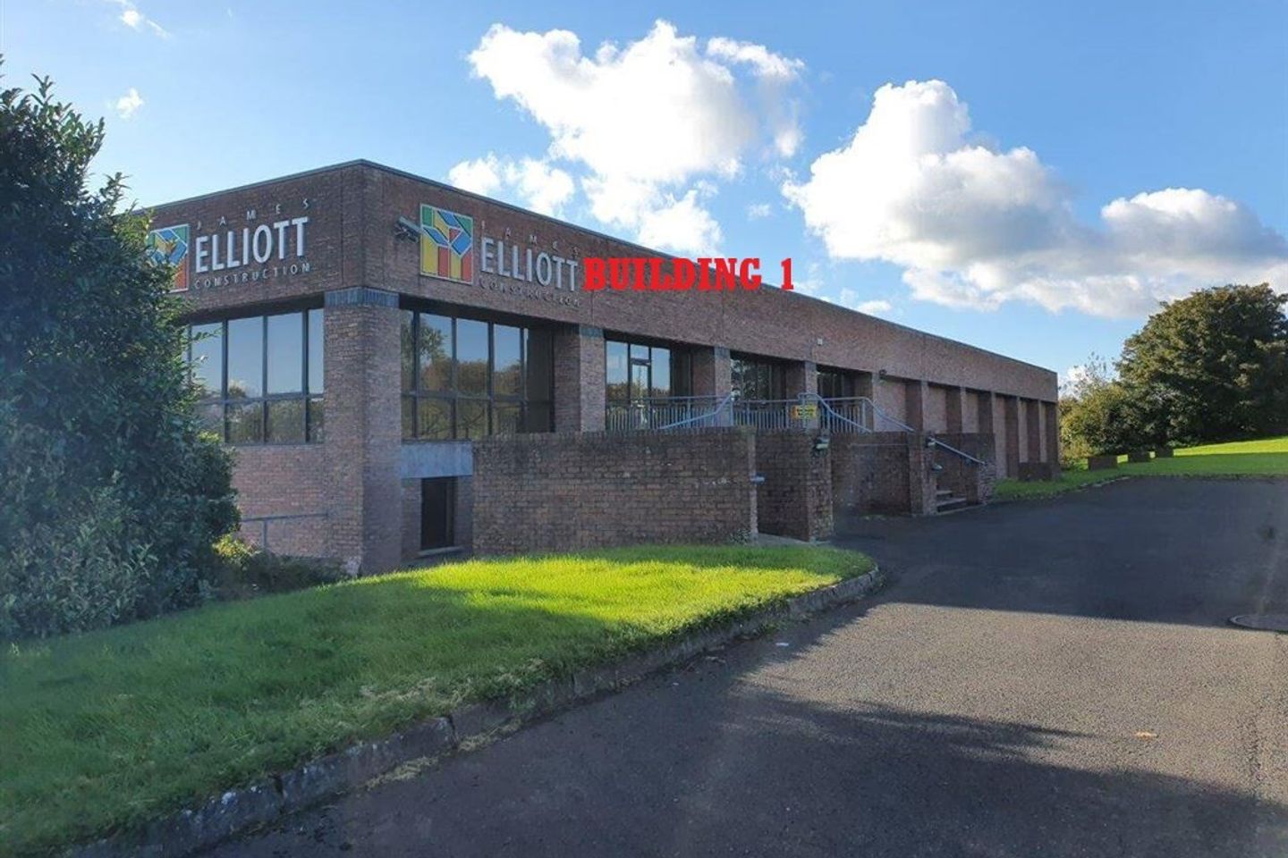 Commercial property for rent in Whitegate, Cross, Virginia, Co. Cavan