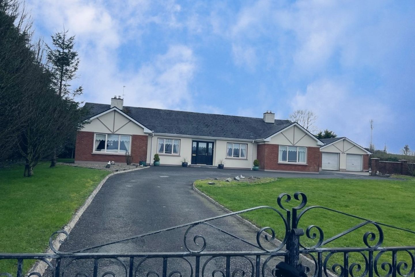 Ballybrack House, Ballybrack, Clonlara, Co. Clare, V94R6XE is for sale