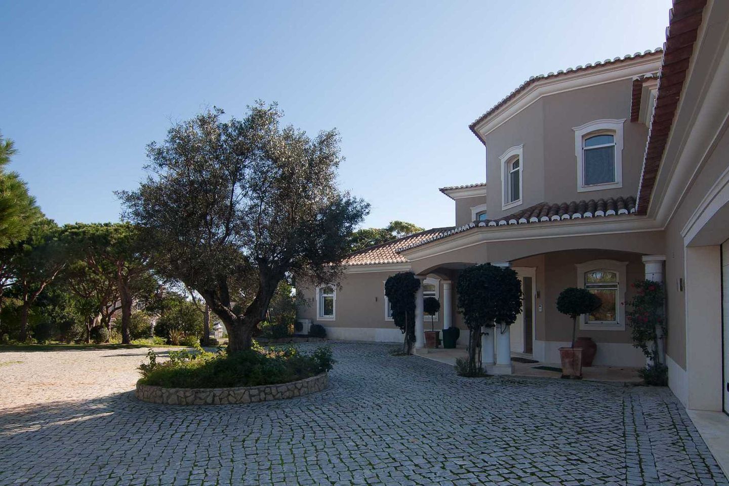 Villa in Quinta Do Lago, Central Algarve, Portugal, Quinta Do Lago, Algarve, Portugal
