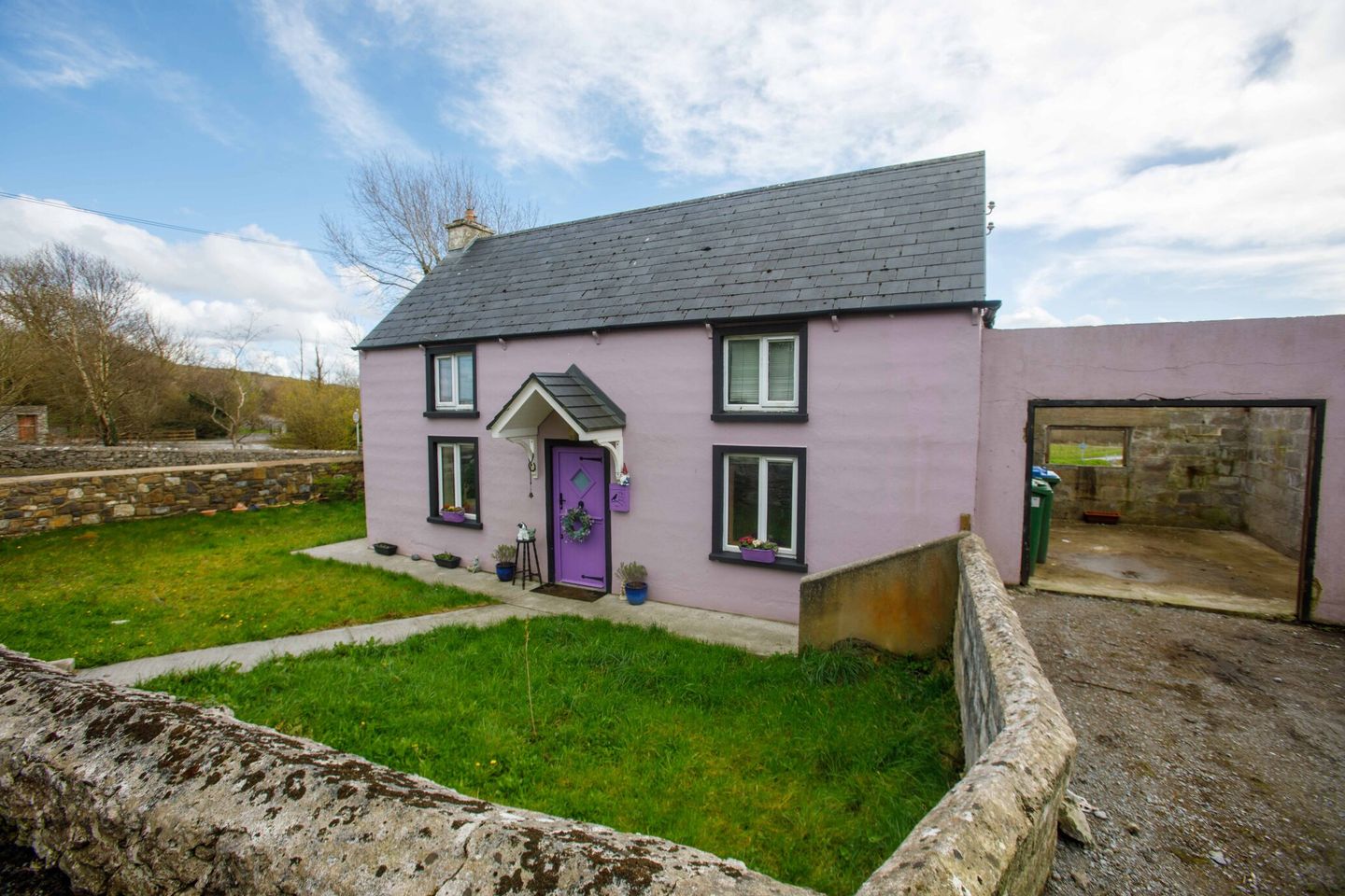 The Crows Nook, Ballinclogher Cross, Lixnaw, Co. Kerry, V92H7T1