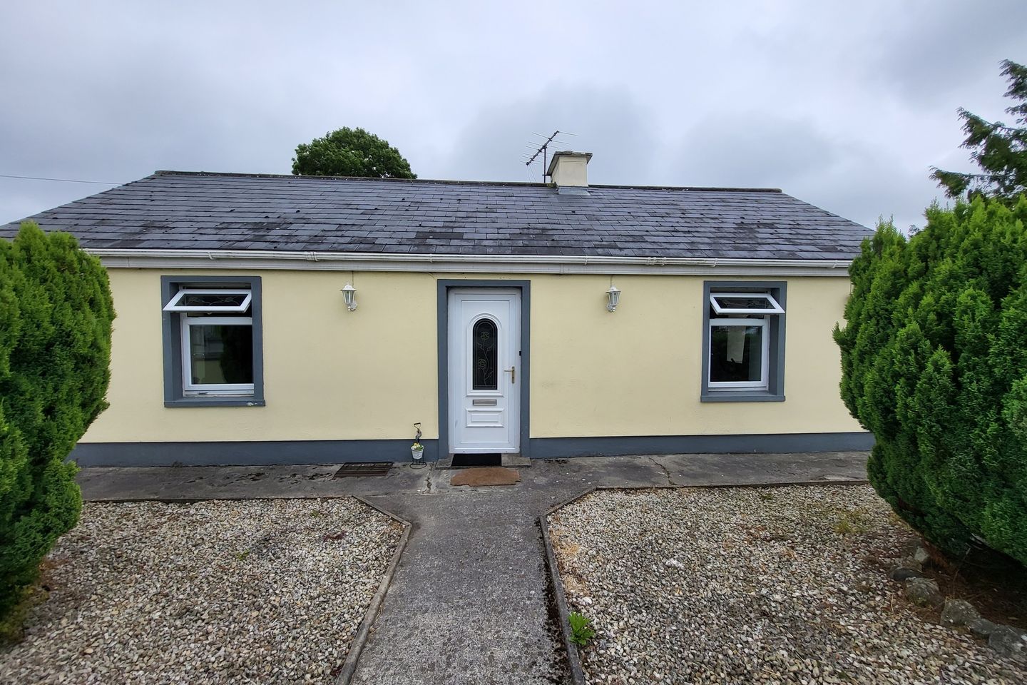 Acragar, Mountmellick, Co. Laois, R32P5P6 is for sale on Daft.ie