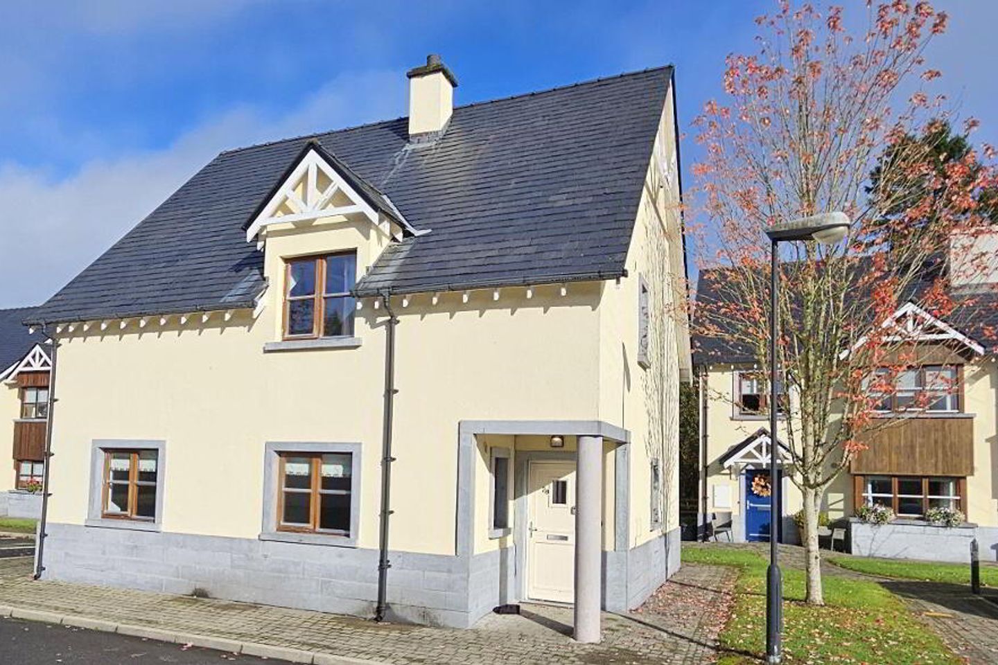 28 O'Carolan's Court, Kilronan, Ballyfarnon, Boyle, Co. Roscommon, F52XK31