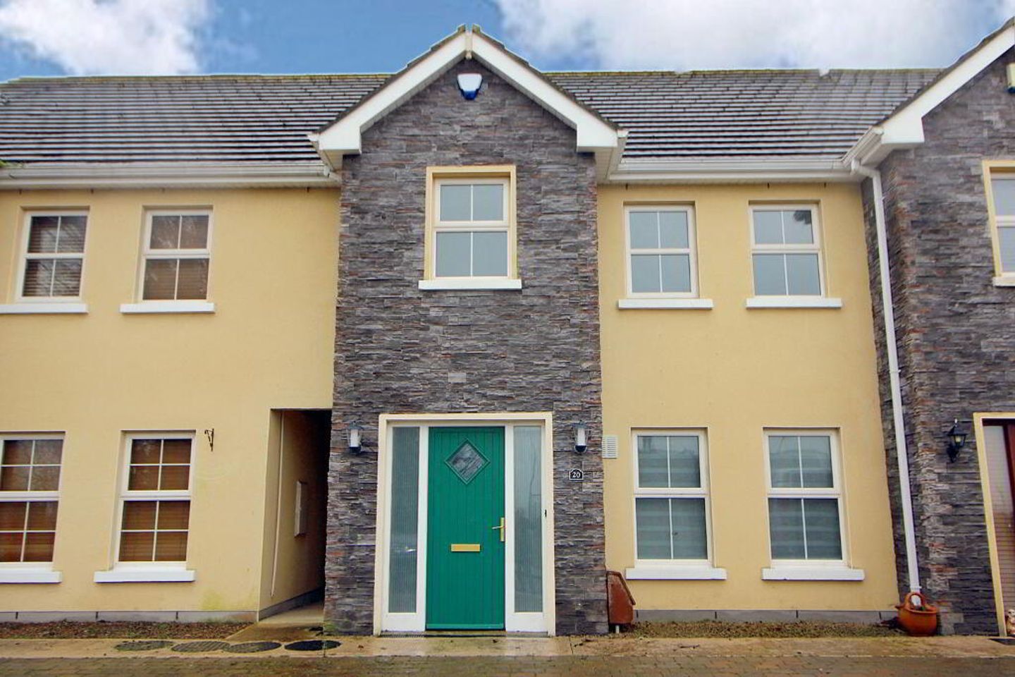 20 Mullach Alainn, Omeath, Co. Louth, A91D5RC is for sale on Daft.ie