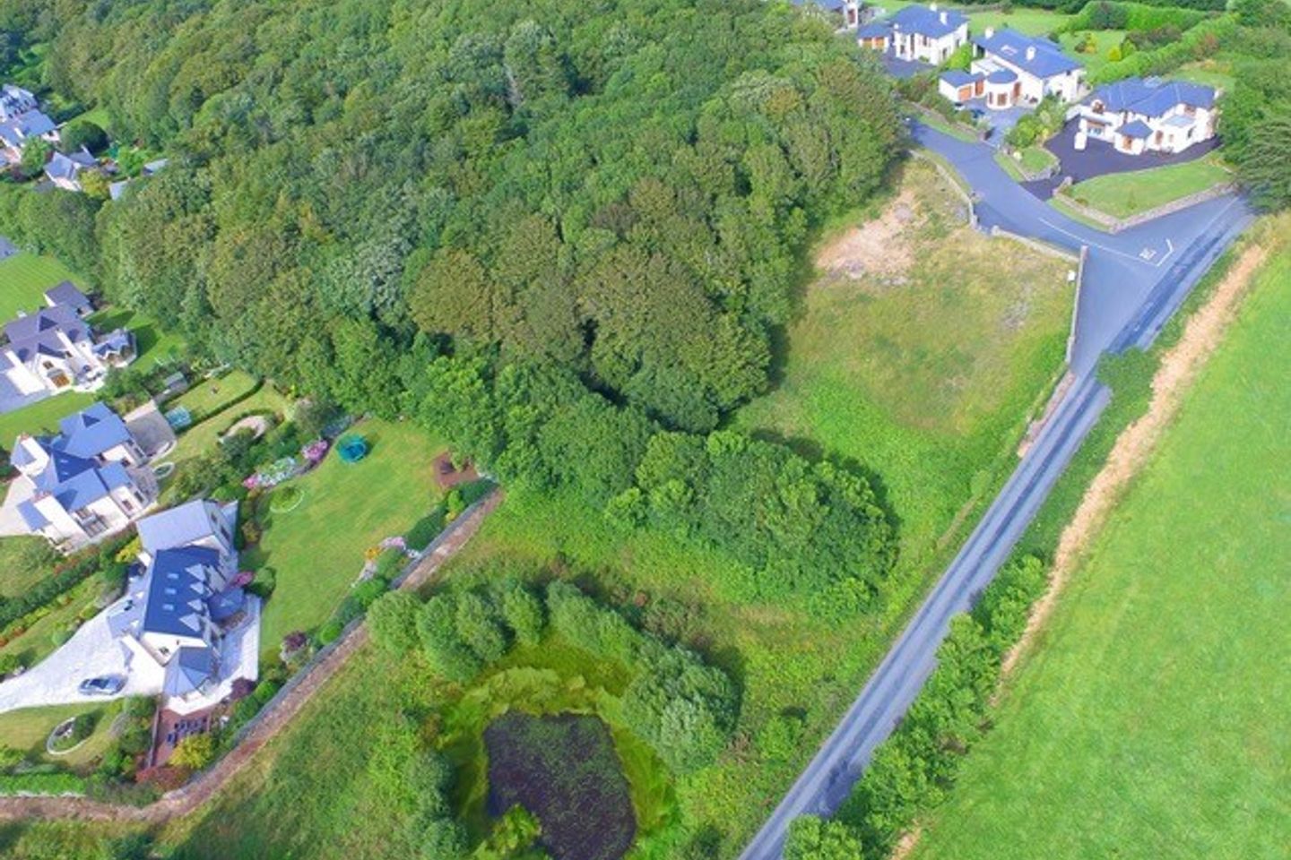 Site 58, Castlewoods, Ballinamona, Ballinamona, Co. Waterford is for