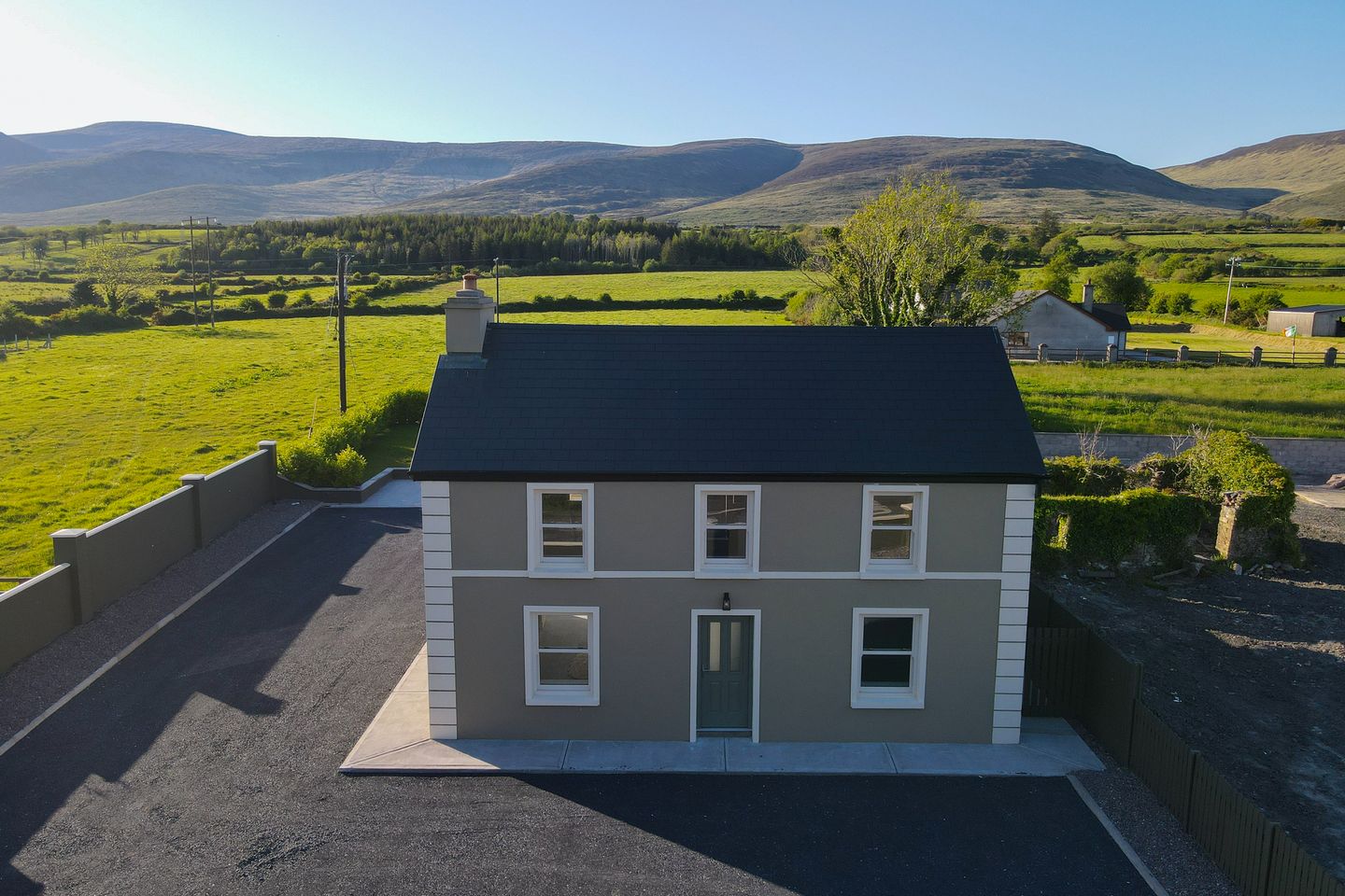 Castledrum, Castlemaine, Co. Kerry, V93X9Y9 is for sale on Daft.ie