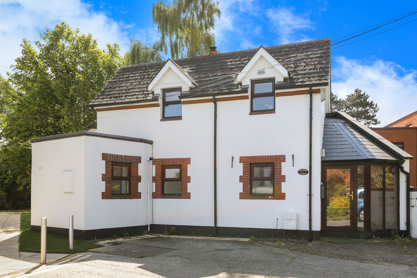 Holyrood Lodge, Ballsbridge, Dublin 4, D04P7V0