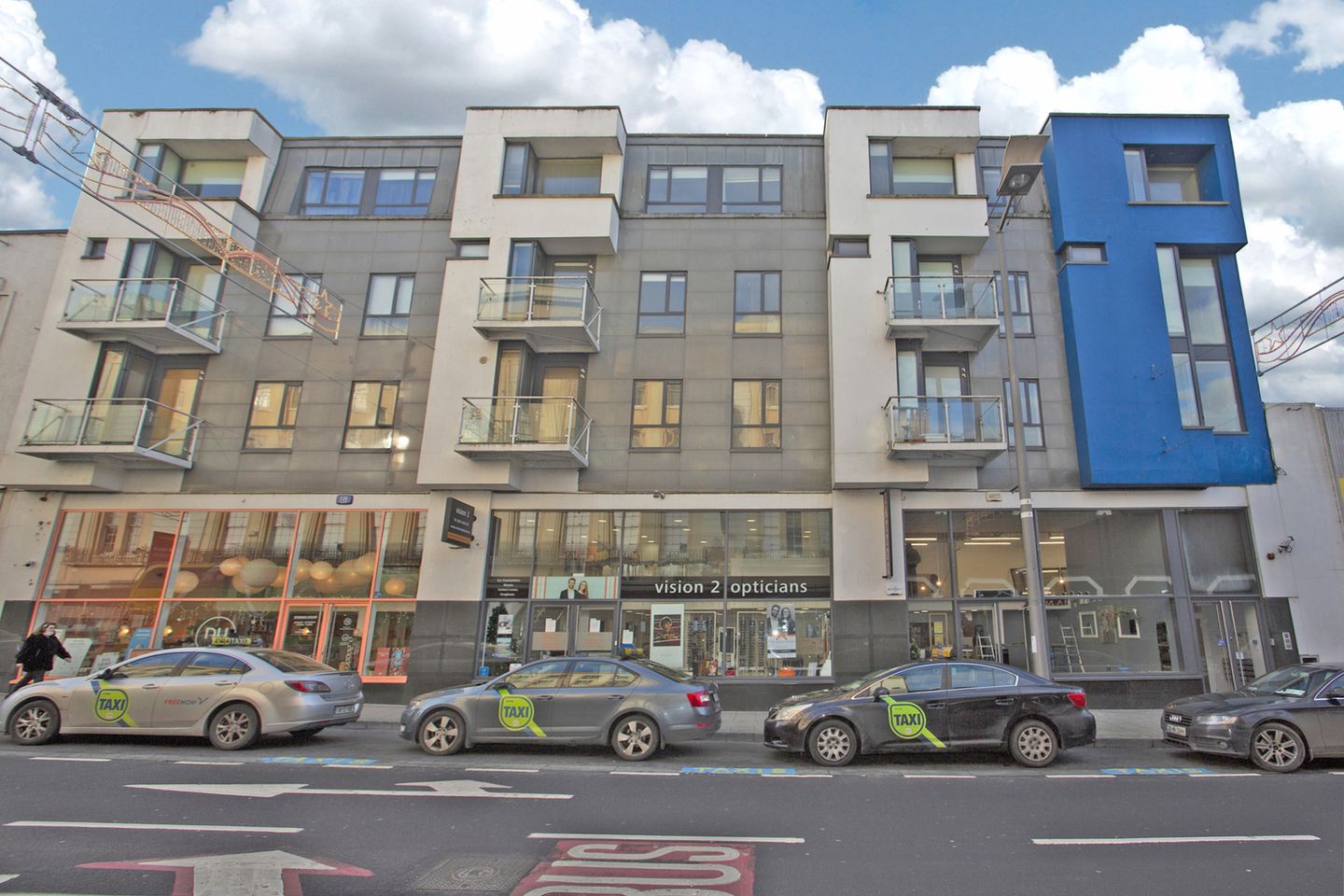 4 Sarsfield Hall, Sarsfield Street, Limerick City, Co. Limerick is for