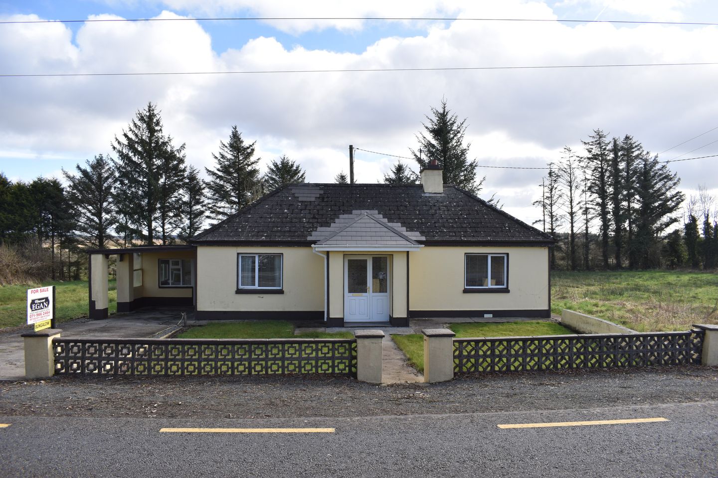 Kilnamanagh, Frenchpark, Co. F45K668 is for sale on Daft.ie