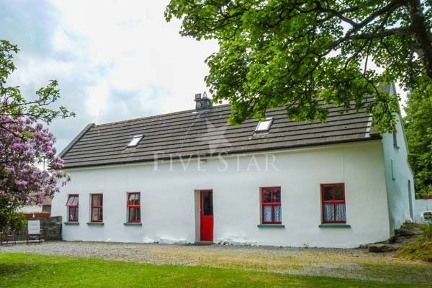 Lough Graney Cottage, Caher, Feakle, Flagmount, Co. Clare