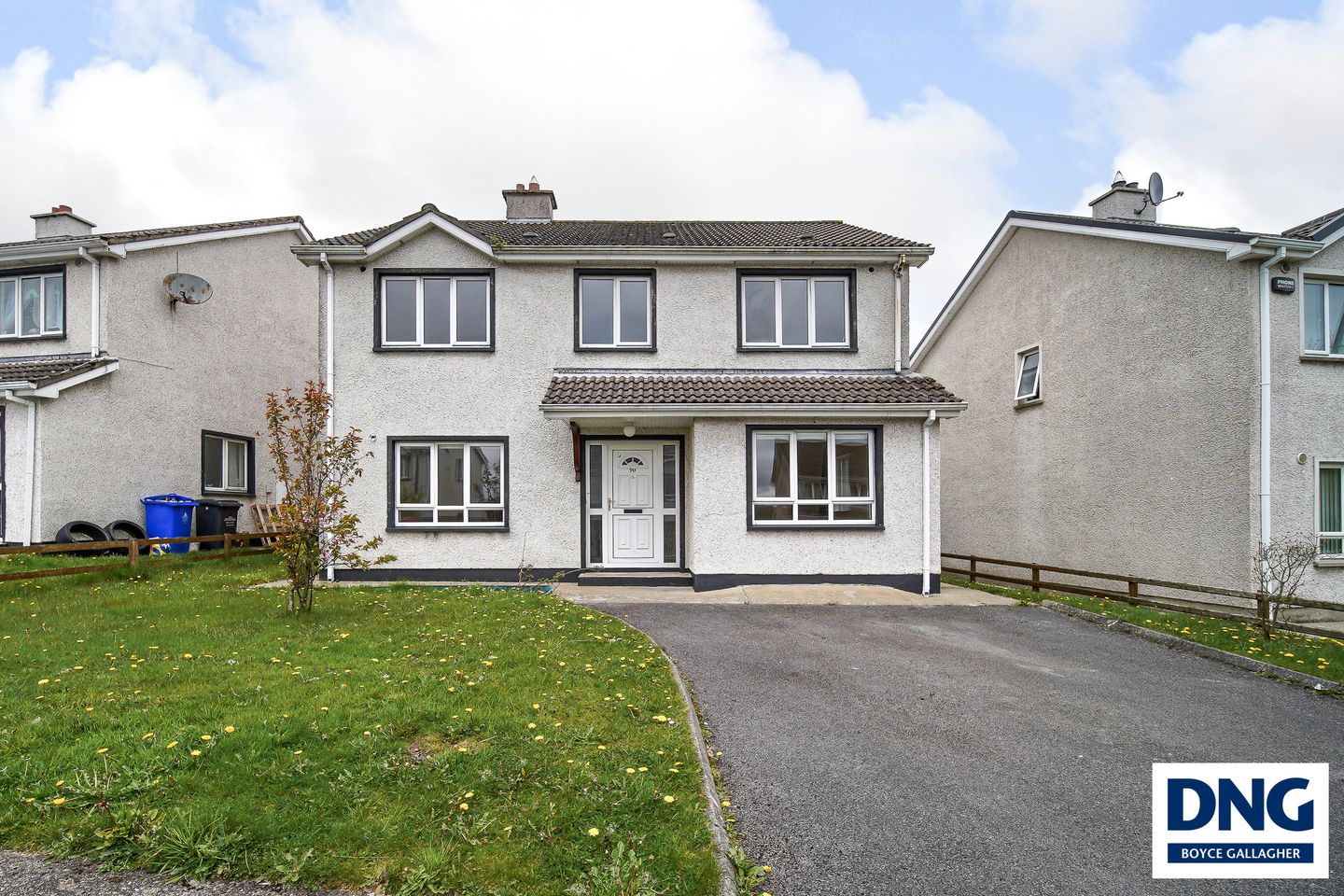 90 Admiran Park, Stranorlar, Co. Donegal, F93K5R9 is for sale on Daft.ie
