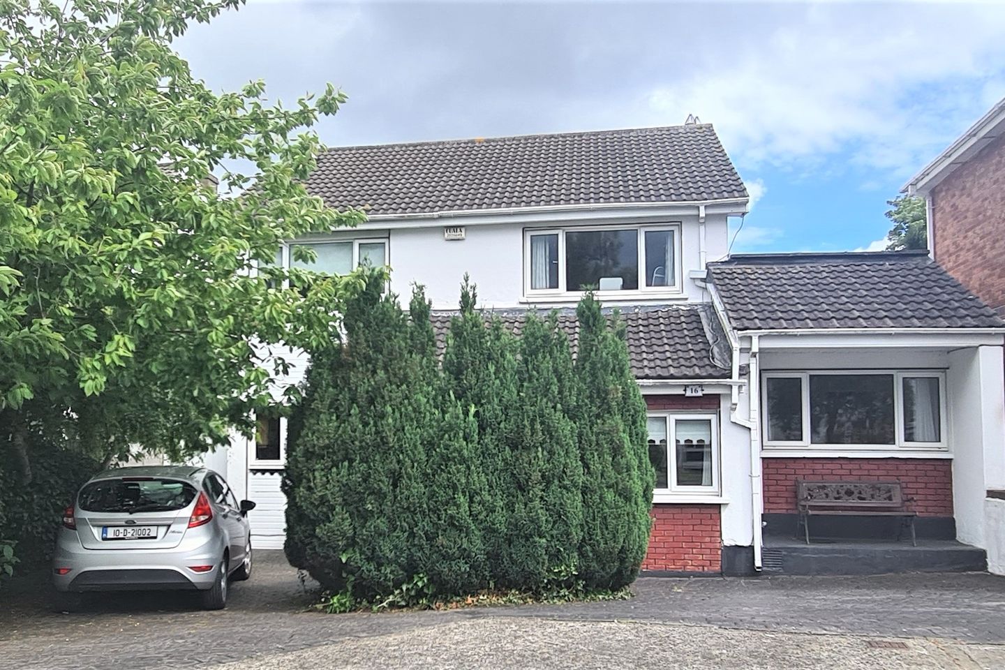 16 Willbrook Lawn, Rathfarnham, Rathfarnham, Dublin 14 is for sale on