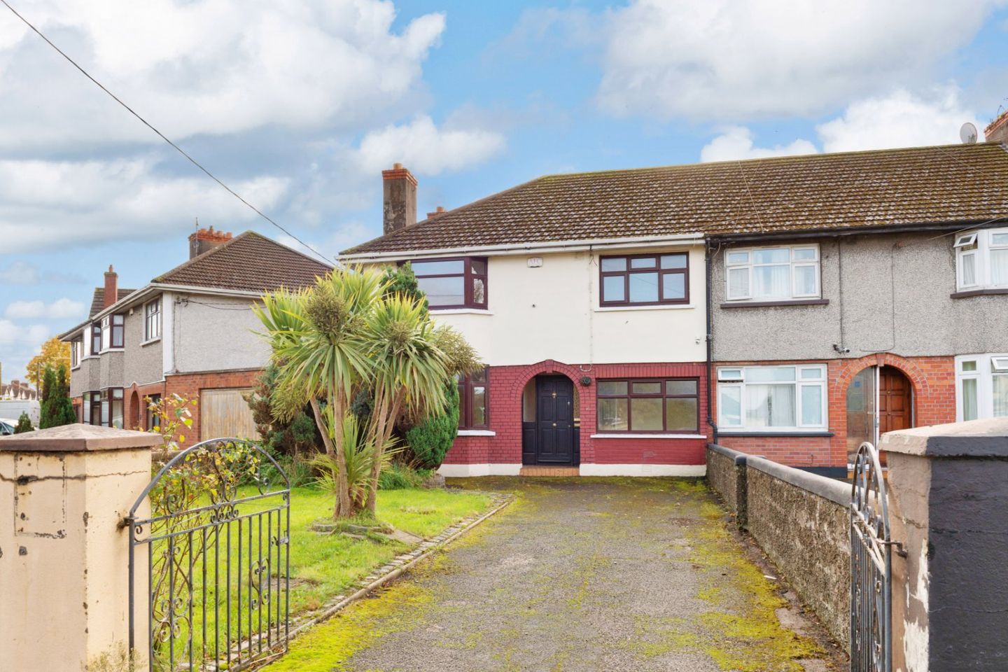 16 Cromwellsfort Road, Walkinstown, Dublin 12, D12FF9P is for sale on