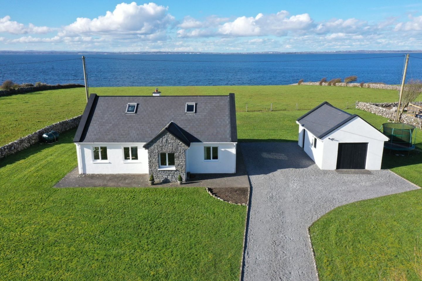Tansley Cottage, Tansley Cottage, Cregboy, Kinvara, Co. Galway, H91EKX6