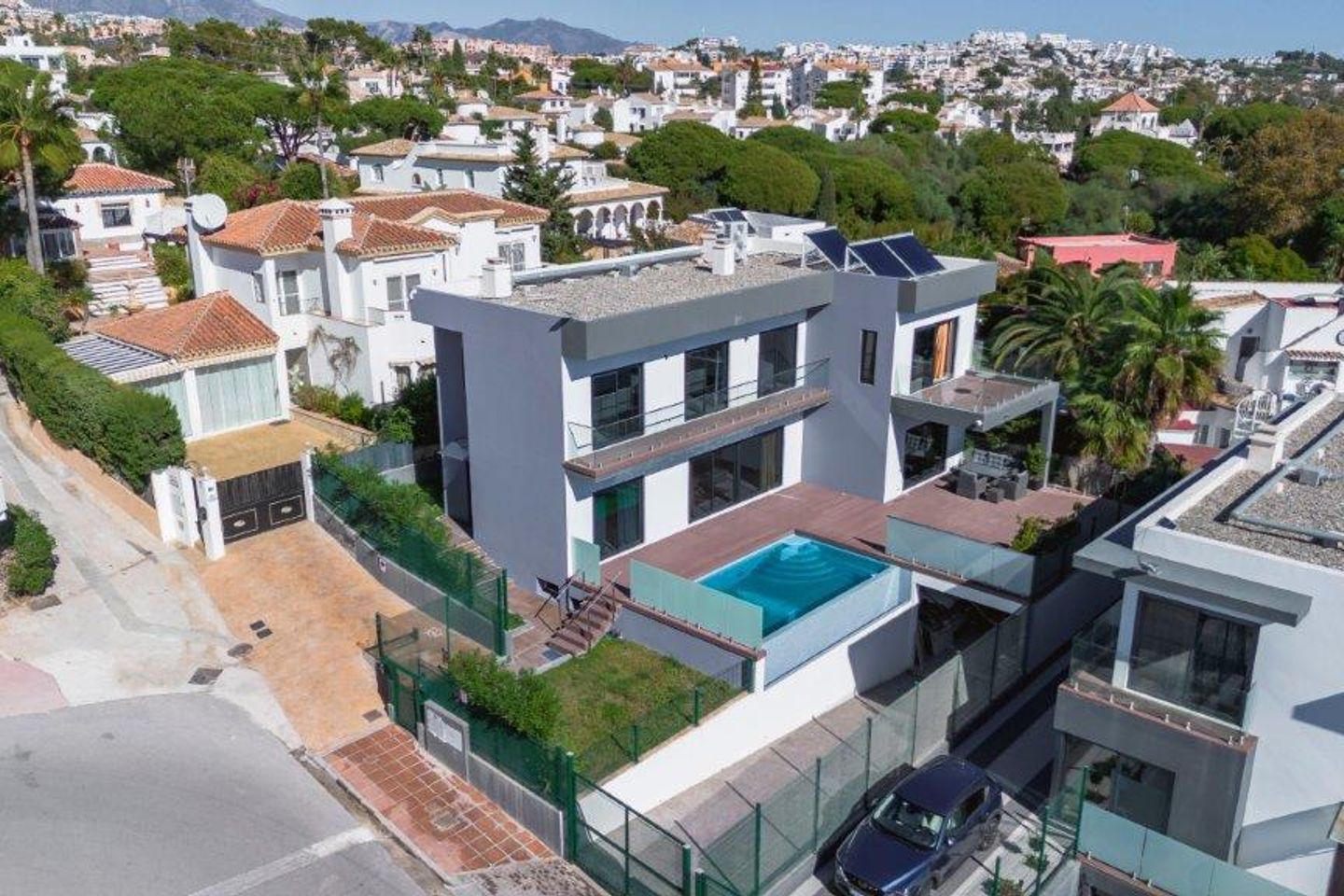 Luxury 5 Bed Villa For Sale In Calahonda Malaga Spain, Calahonda