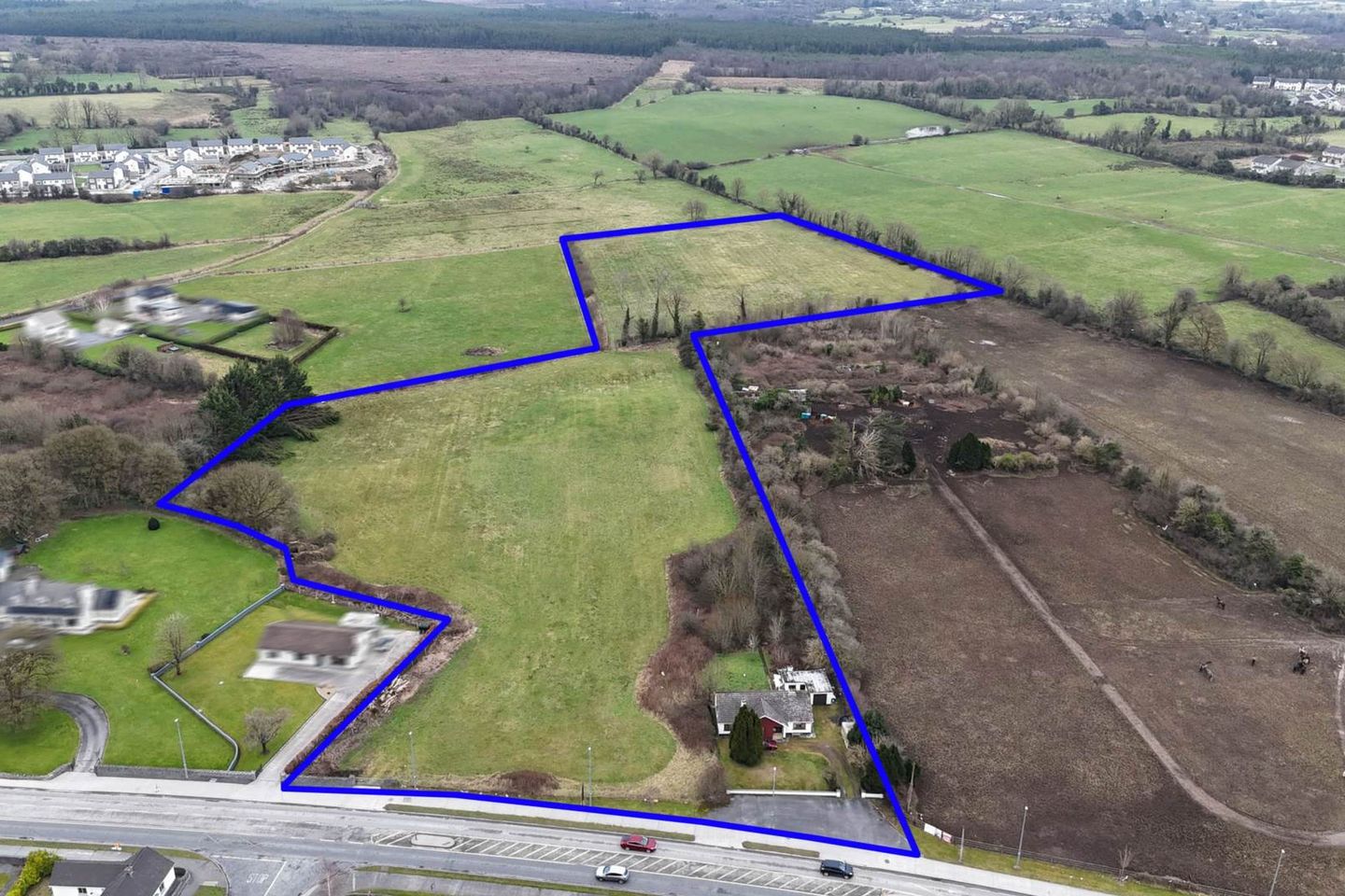 Residence on c. 10 Acres, Monksland, Athlone, Co. Roscommon, N37KX47